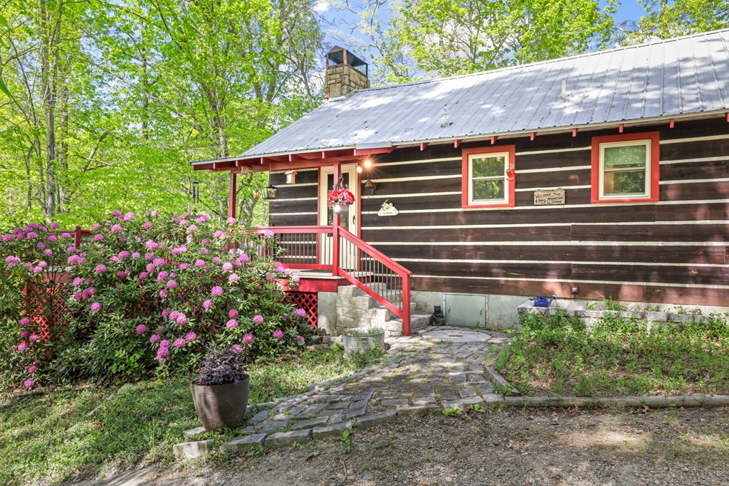 80 Corbin Hills Dr