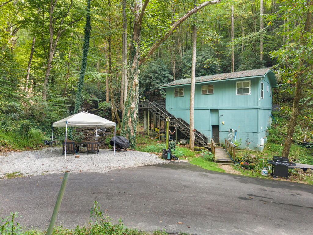 1000 Cane Creek Rd