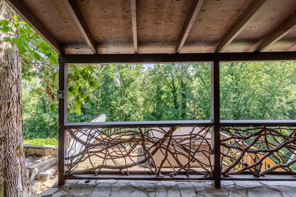Photo of 160 Observation Point, Bryson City, NC 28713 (MLS # 26041689)