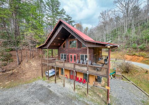 Photo of 271 Tin Man Road, Bryson City, NC 28713 (MLS # 26040519)