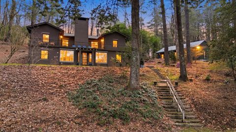 Photo of 1921 Franklin Rd, Highlands, NC 28741 (MLS # 26046817)