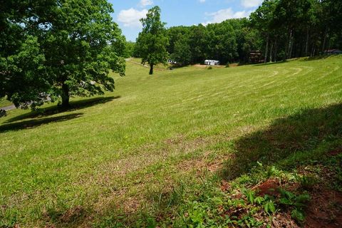 Photo of 527 Saunders Rd Lot #24 RD, Franklin, NC 28734 (MLS # 26047858)