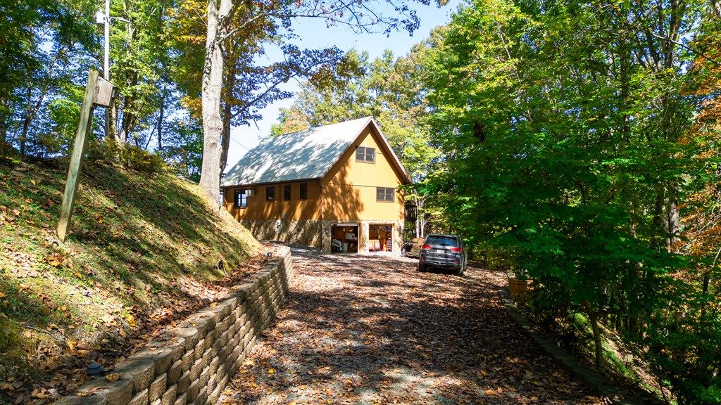 Photo of 494 Lazy Lane, Whittier, NC 28789 (MLS # 26042376)