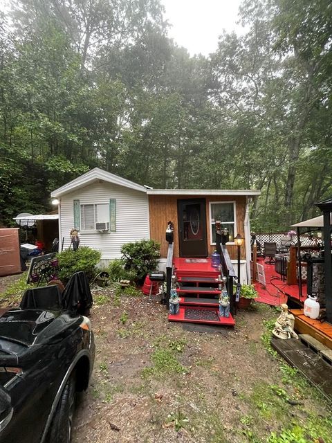 Photo of 218 Woodland Hills Dr, Whittier, NC 28789 (MLS # 26042268)