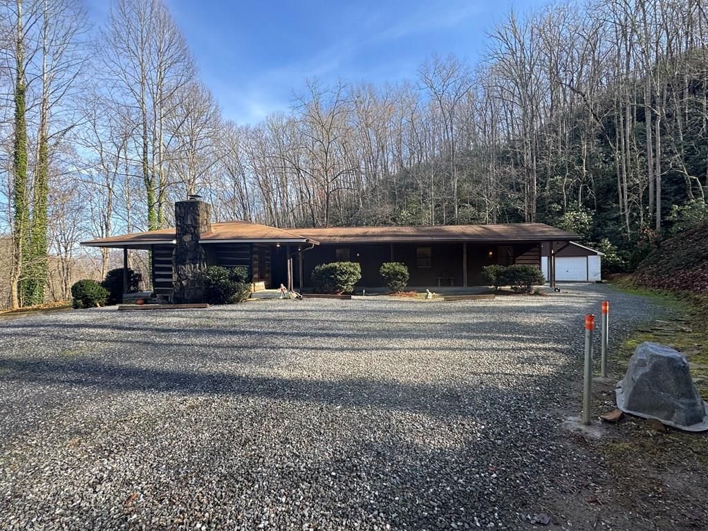 Photo of 15 Cracker Jack Ln, Barkers Creek, NC 28789 (MLS # 26042273)