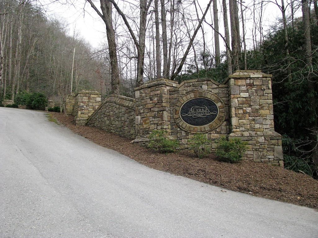 Photo of Lot 92 Alarka Highlands, Bryson City, NC 28713 (MLS # 26039709)