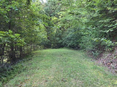 Photo of Lot 28 Brookstone Mtn. Trail, Franklin, NC 28734 (MLS # 26041927)