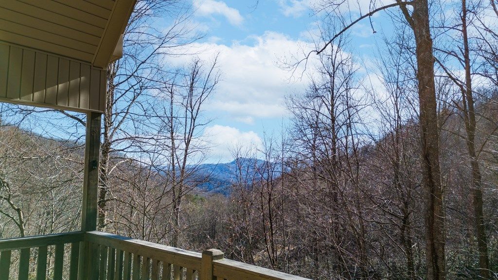 Photo of 12 Chigger Ridge, Sylva, NC 28779 (MLS # 26046567)