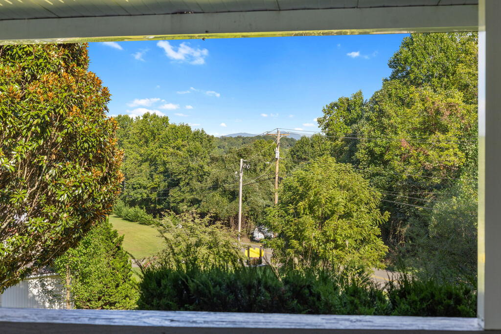 32 Westwood Drive