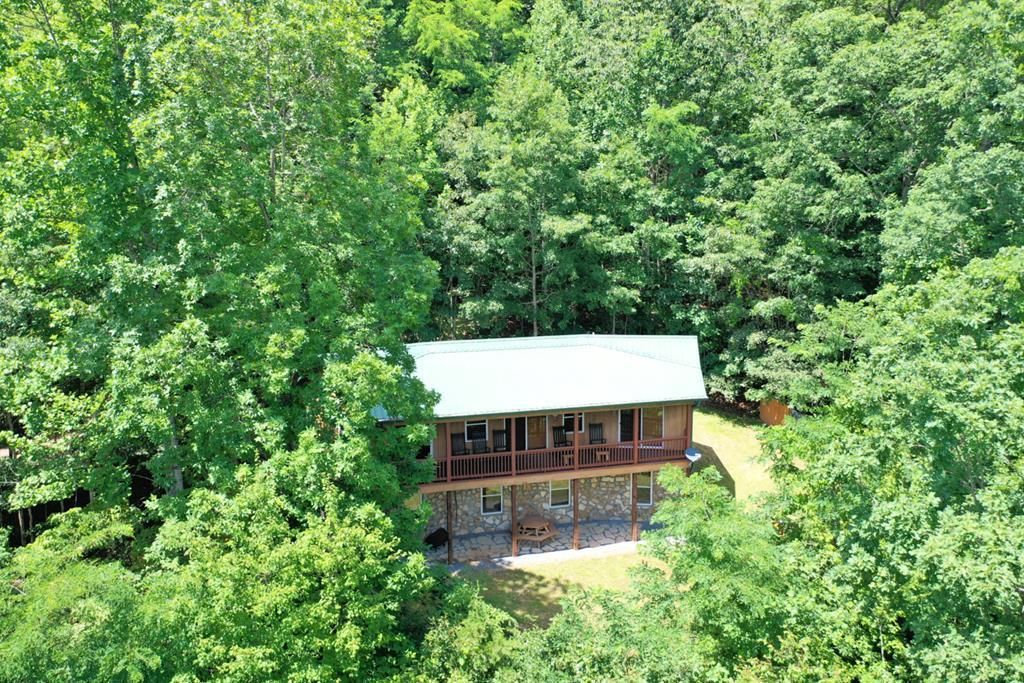 Photo of 470 Bear Ridge Road, Tuckasegee, NC 28783 (MLS # 26047238)