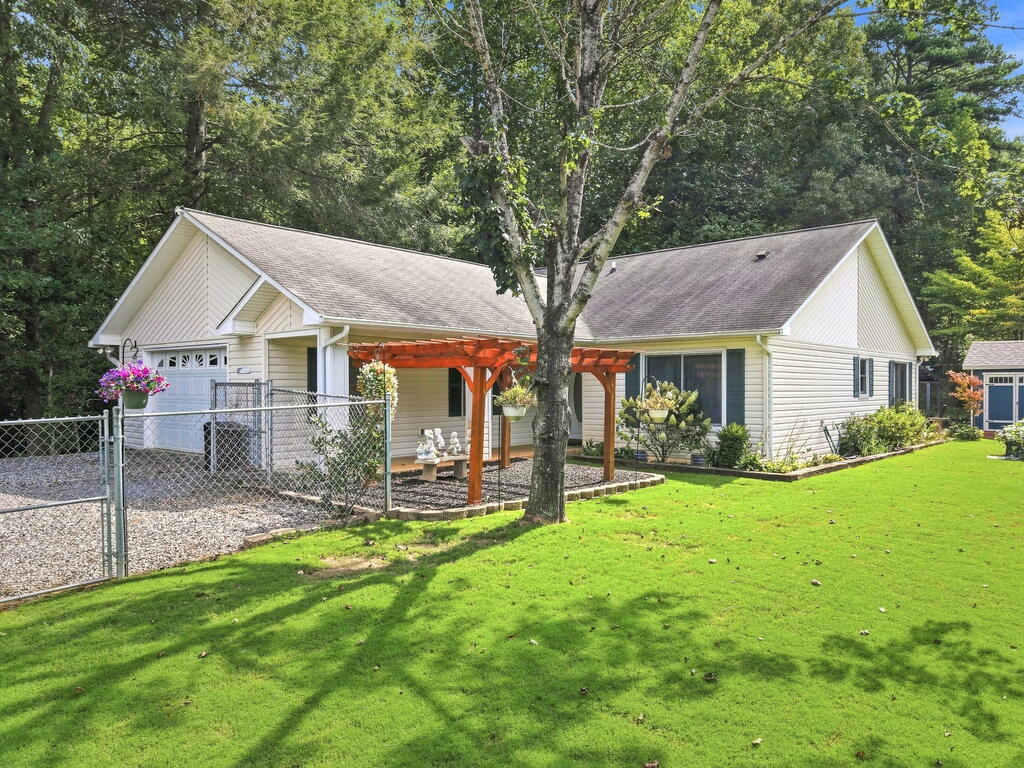 Photo of 263 Holly Hills Road, Sylva, NC 28779 (MLS # 26048616)