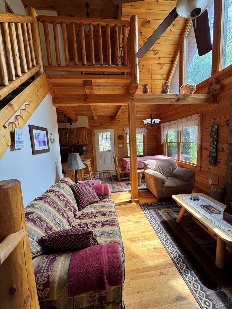 257 Trading Post Place