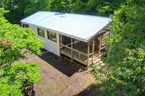 Photo of 223 Little Cove Rd, Sylva, NC 28779 (MLS # 26047215)