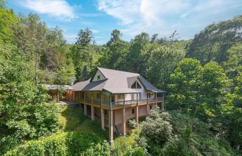 Photo of 75 Doe Falls Rd, Highlands, NC 28741 (MLS # 26042293)