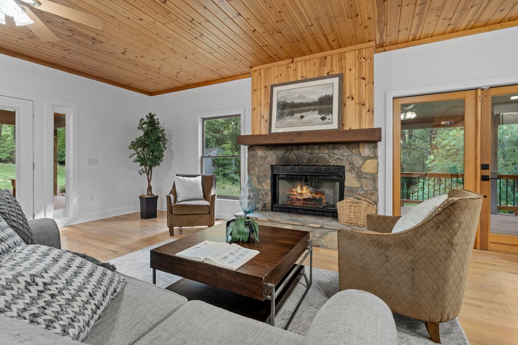 122 Highlands View Road