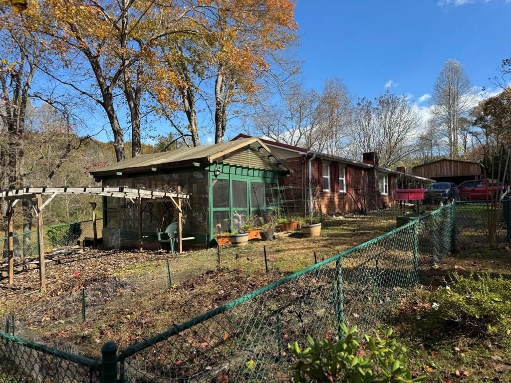 Photo of 2281 Balltown Rd, Bryson City, NC 28713 (MLS # 26042559)