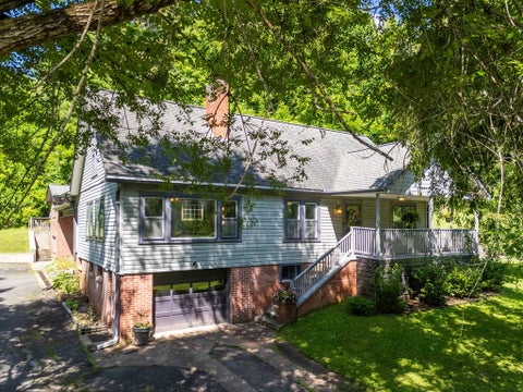Photo of 107 Magnolia St, Sylva, NC 28779 (MLS # 26047840)
