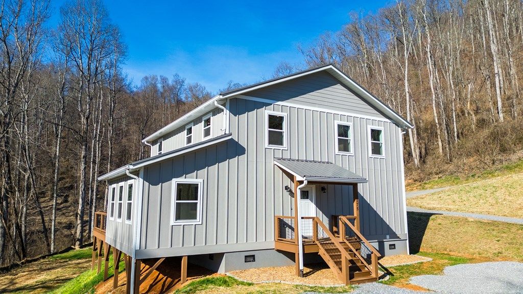 Photo of 175 Trinity Drive, Sylva, NC 28779 (MLS # 26043102)