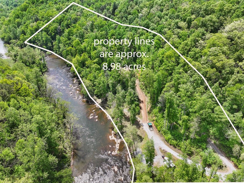 Photo of 788 Cowee Tunnel Road, Dillsboro, NC 28725 (MLS # 26047174)
