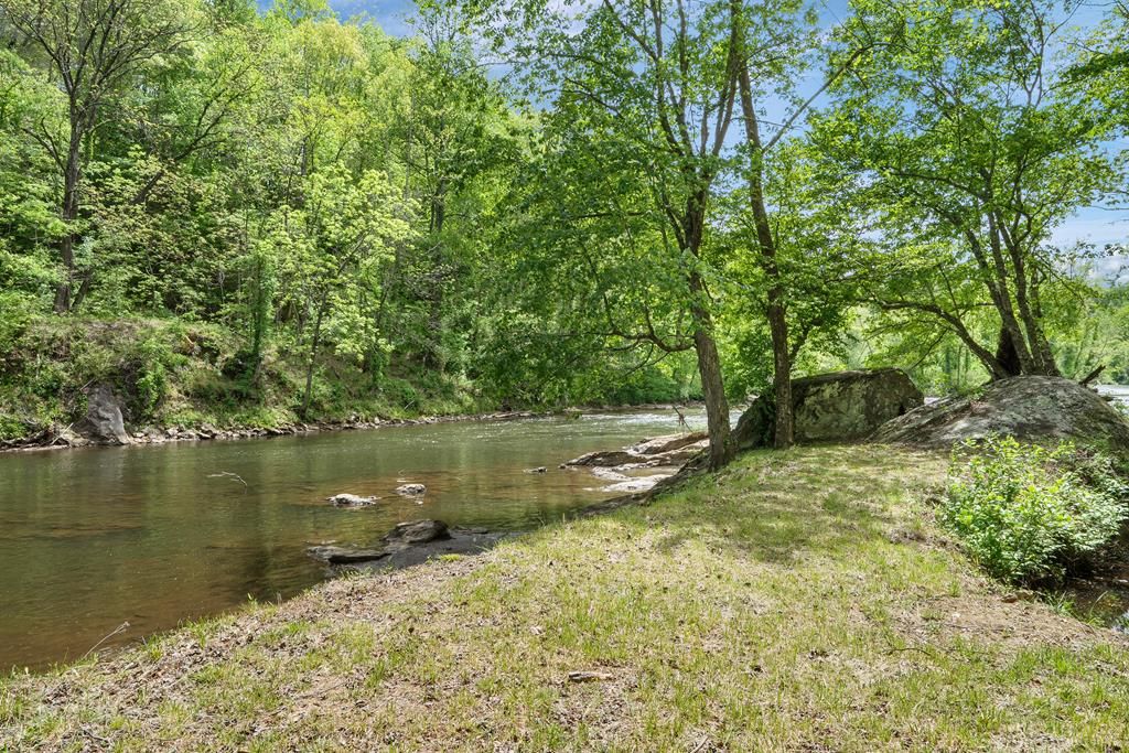 Photo of 788 Cowee Tunnel Road, Dillsboro, NC 28725 (MLS # 26047174)