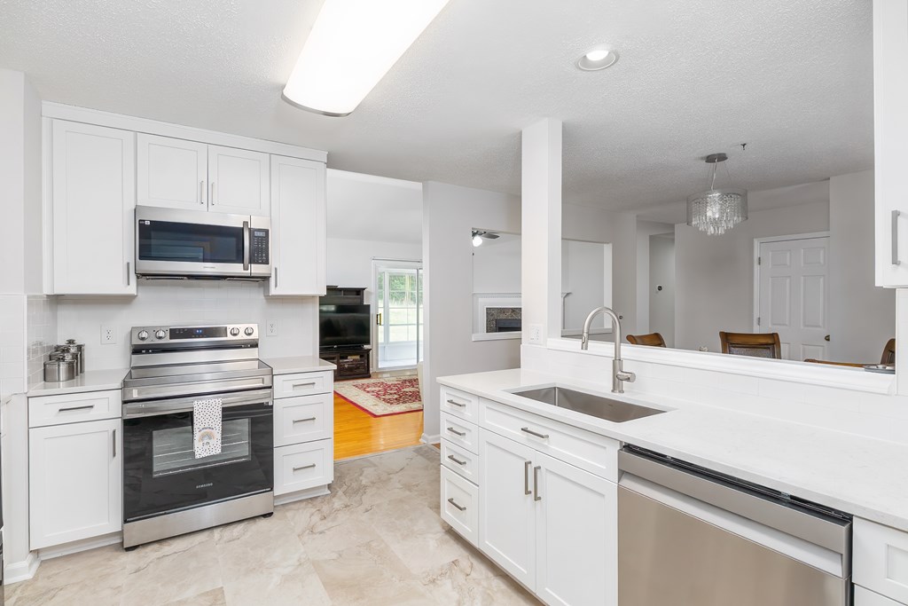 15 Cove Crossing Rd