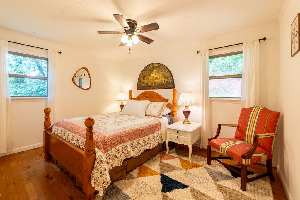 187 Garnet Rd