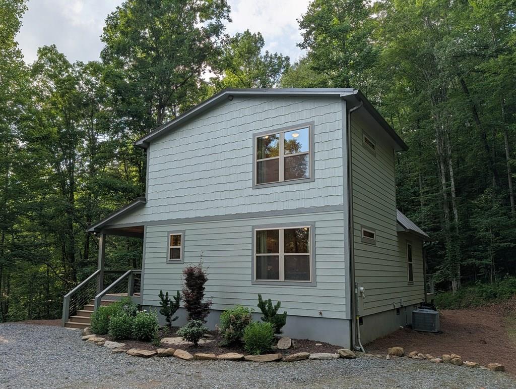 Photo of 133 Lower Creek Crossing, Bryson City, NC 28713 (MLS # 26047561)