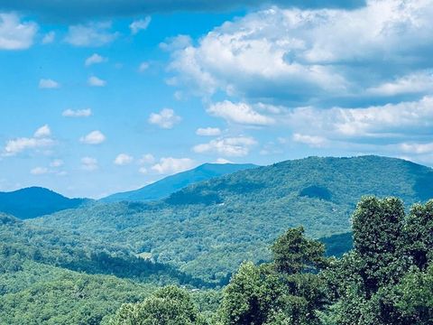 Photo of 42 Nowhere Dr, Sylva, NC 28779 (MLS # 26042859)