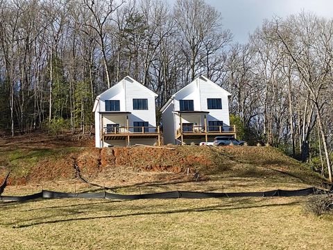 Photo of 87 Elevation Road, Franklin, NC 28734 (MLS # 26042919)