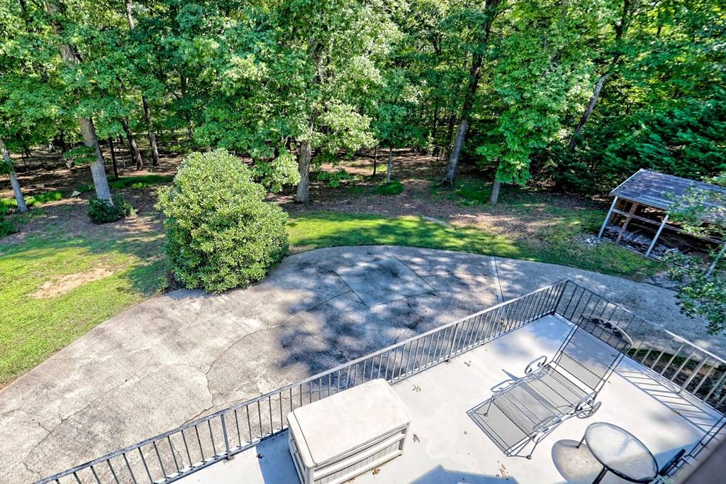 Otto, North Carolina 28763, United States, 3 Bedrooms Bedrooms, ,3 BathroomsBathrooms,Residential,Pending,221118