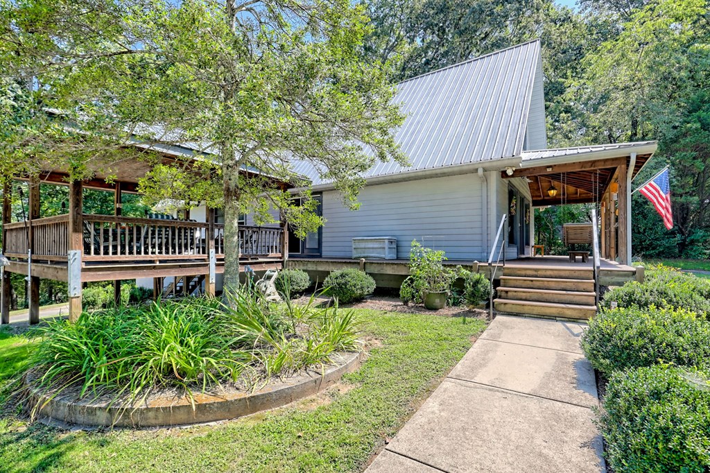 Otto, North Carolina 28763, United States, 3 Bedrooms Bedrooms, ,3 BathroomsBathrooms,Residential,Pending,221118