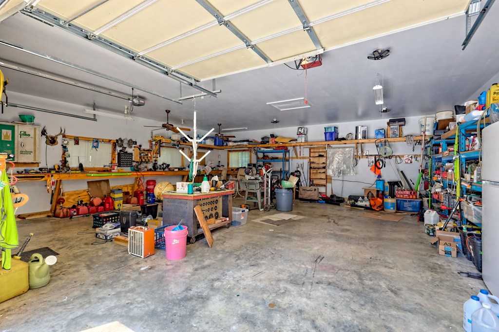 Otto, North Carolina 28763, United States, 3 Bedrooms Bedrooms, ,3 BathroomsBathrooms,Residential,Pending,221118