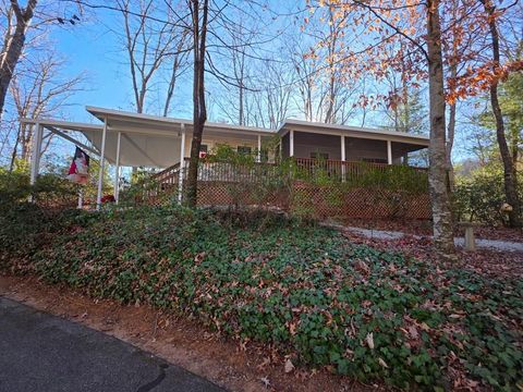 Photo of 380 Country Woods Drive, Franklin, NC 28734 (MLS # 26042927)
