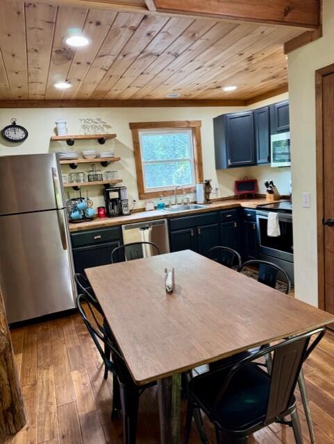 903 Minerals Springs Road