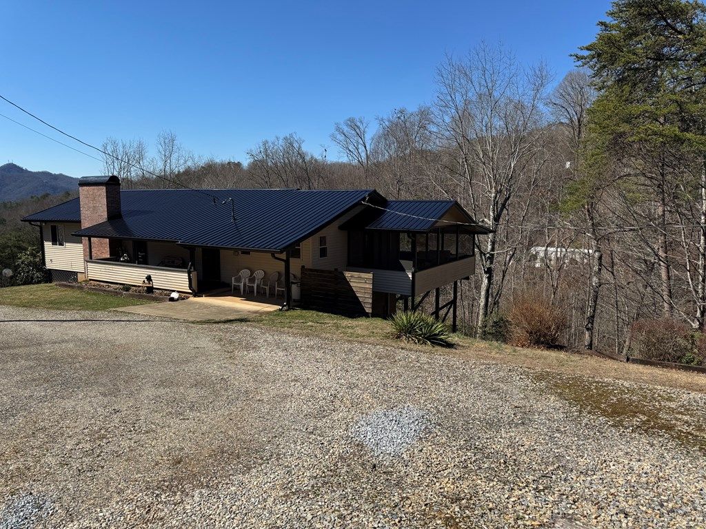 Photo of 50 Lawson Shuler Rd, Bryson City, NC 28713 (MLS # 26045469)