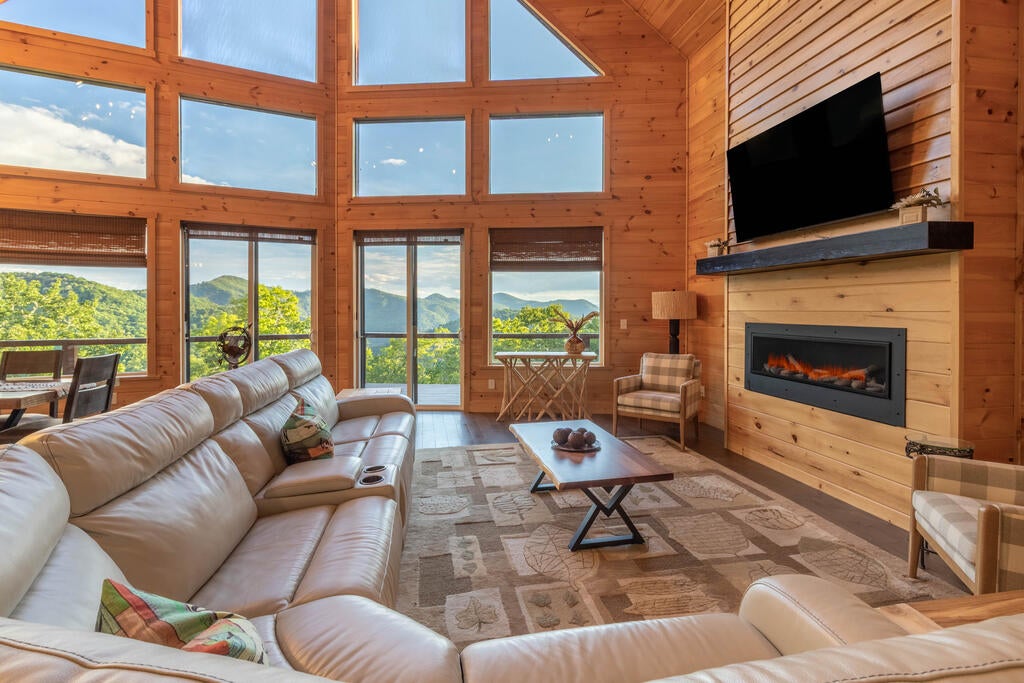 Photo of 92 Cherahala Lane, Bryson City, NC 28713 (MLS # 26047758)