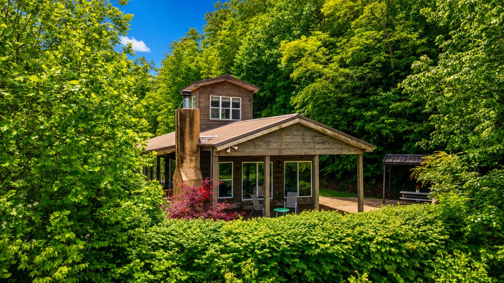 438 Palmetto Ridge