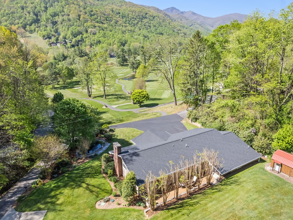 9 Golfview Dr