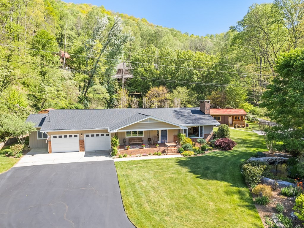 9 Golfview Dr