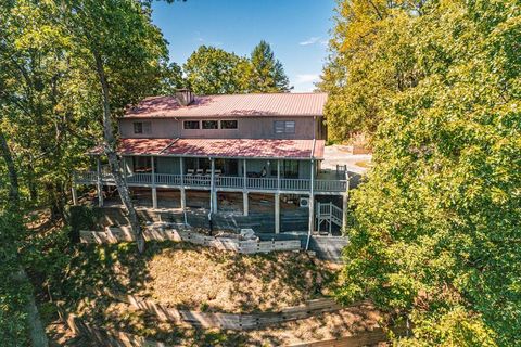 Photo of 860 Grouse Dr, Bryson City, NC 28713 (MLS # 26042931)