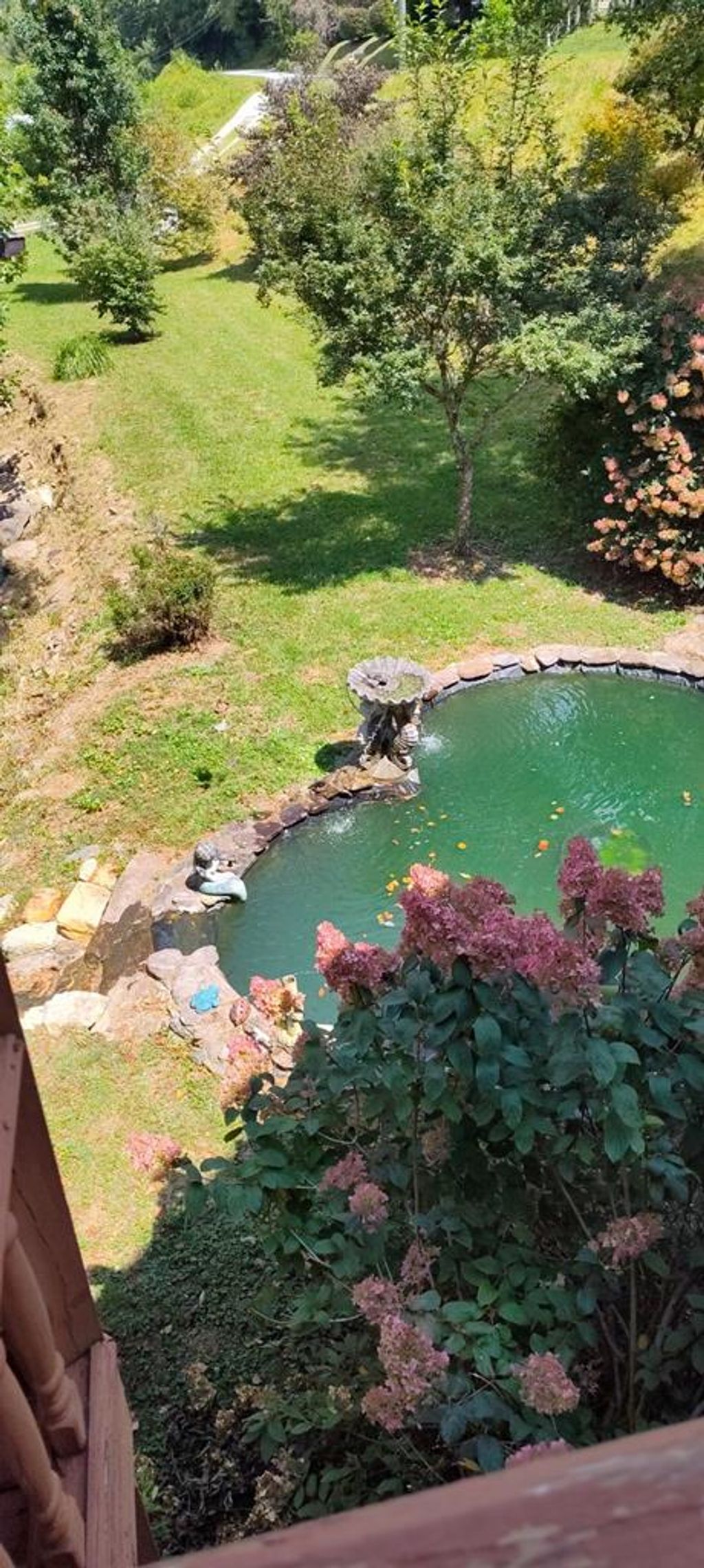 Photo of 814 Barkers Creek Rd, Whittier, NC 28789 (MLS # 26042742)