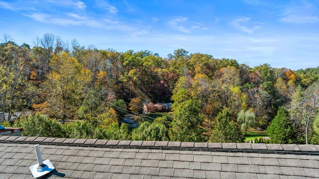 Photo of 44 Ellistone Ct, Sylva, NC 28779 (MLS # 26042502)