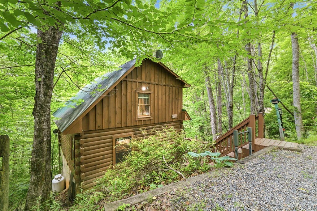 Photo of 301 Bailey Avenue, Bryson City, NC 28713 (MLS # 26047451)