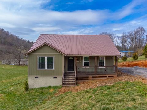 Photo of 3240 Old Henson Cove, Canton, NC 28716 (MLS # 26046653)