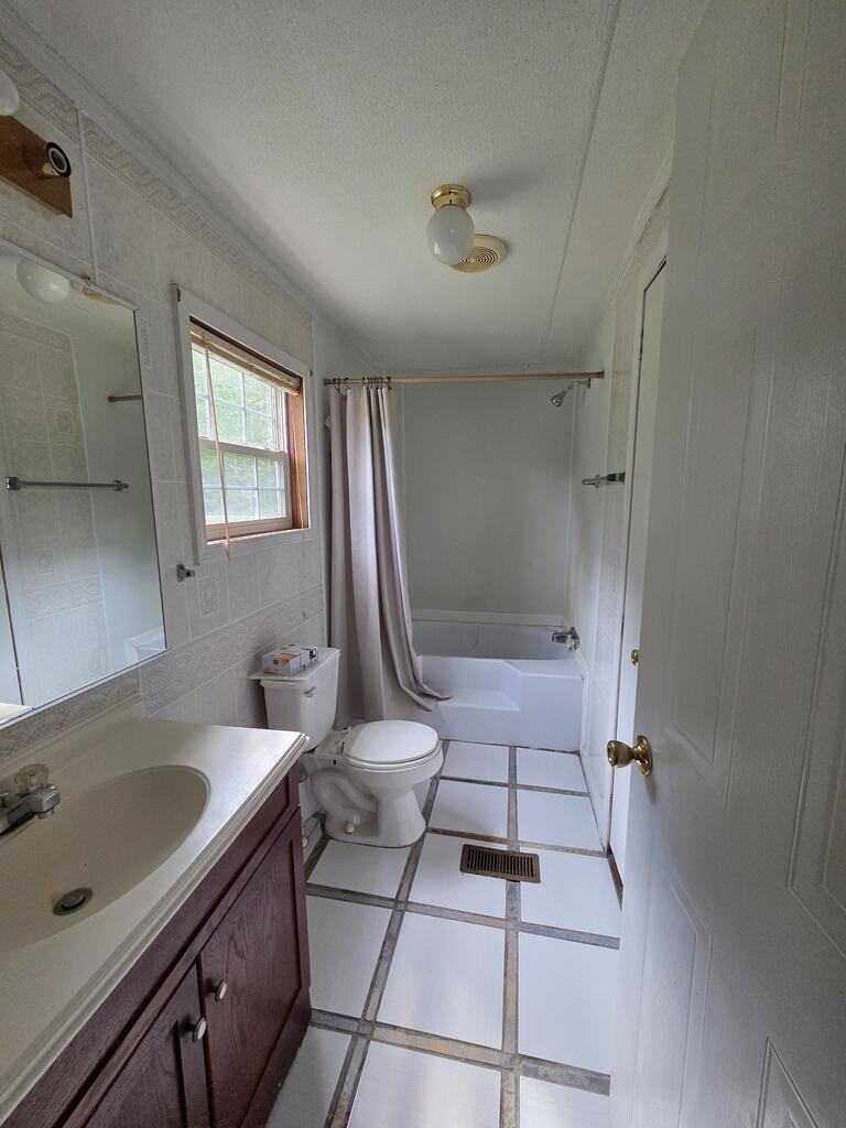 117 Nakoma Place