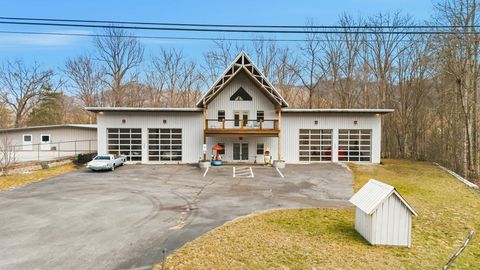 Photo of 5120 Georgia Rd, Franklin, NC 28734 (MLS # 26046543)