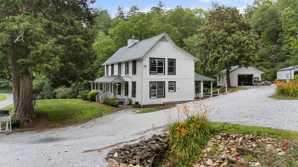 1408 Tellico Road