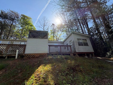 Photo of 8 Matlock Hills Dr, Franklin, NC 28734 (MLS # 26048269)