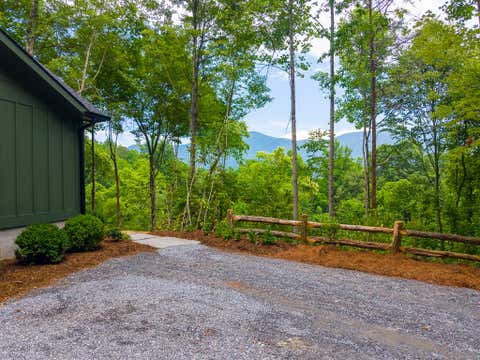 Photo of 264 Westridge Rd, Sylva, NC 28779 (MLS # 26047805)