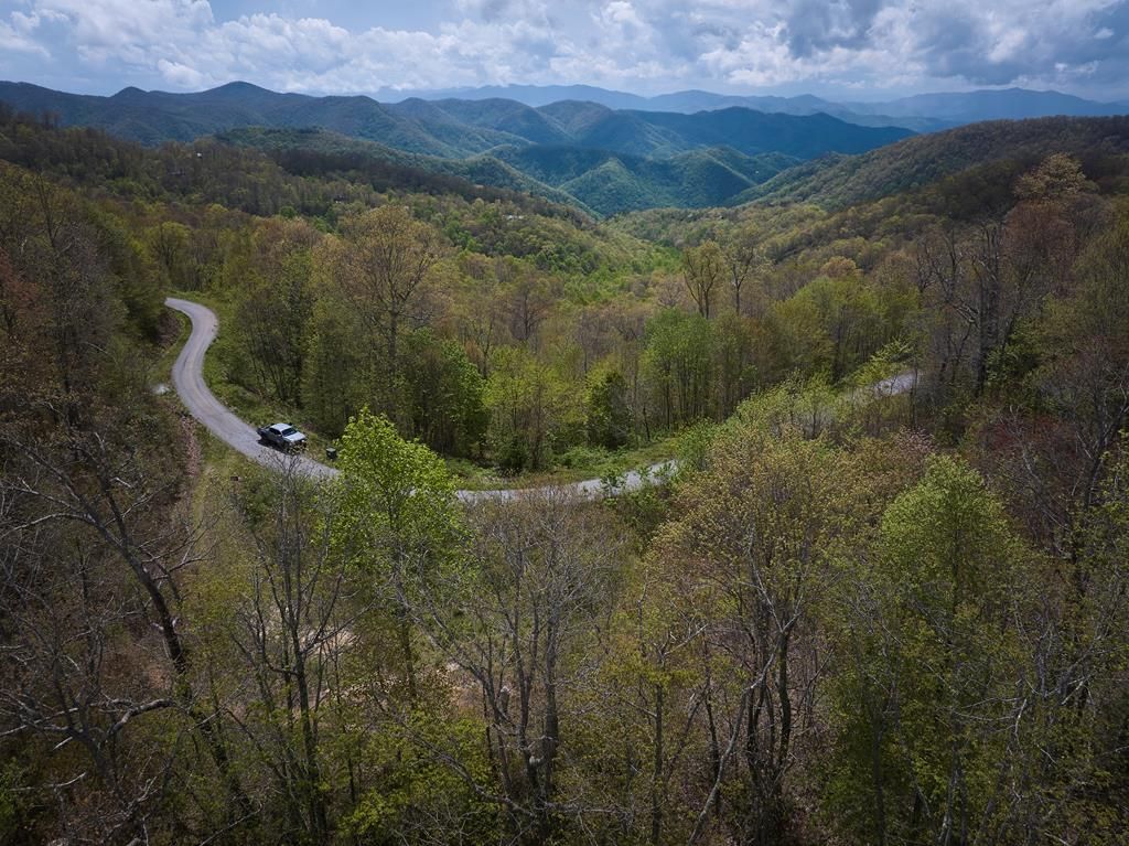Photo of 0 Alarka Highlands, Bryson City, NC 28713 (MLS # 26040045)